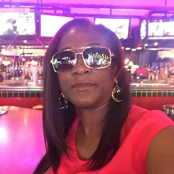 Meet your Posher, Nakia - Picture 5 of 7